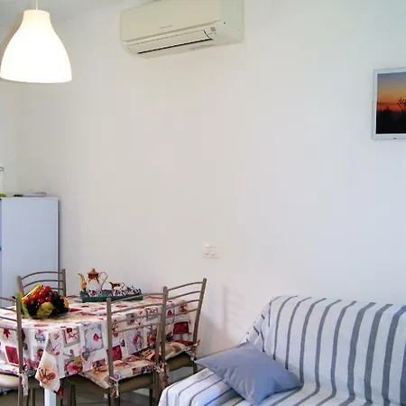 Chez Il Pino Vista Mare 韦尔纳扎
